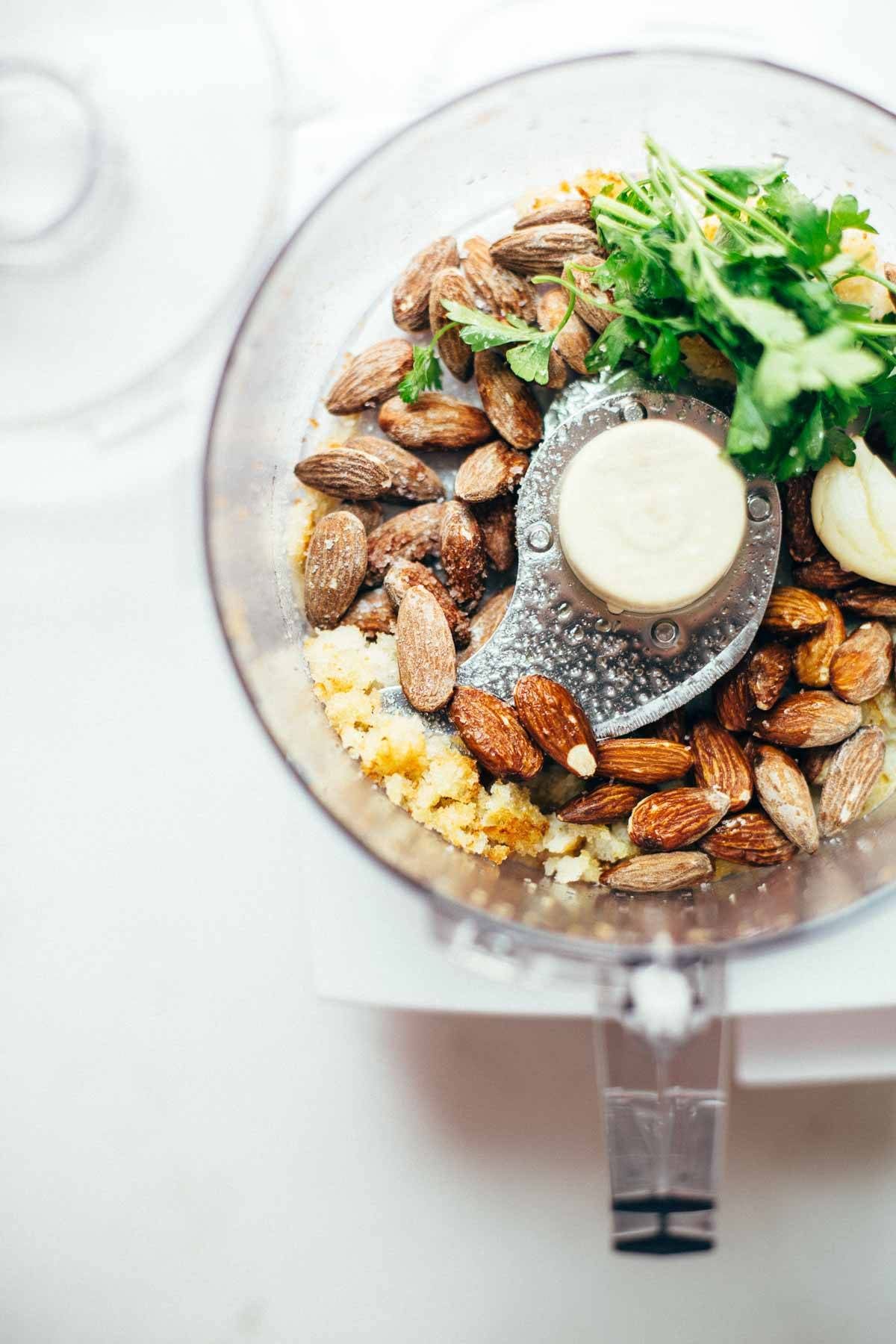 Spanish Shrimp with Garlic Bread Sauce - made with just 7 familiar, easy to find ingredients and fancy enough for company! | pinchofyum.com