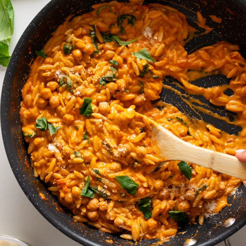Marry Me Orzo in a skillet.
